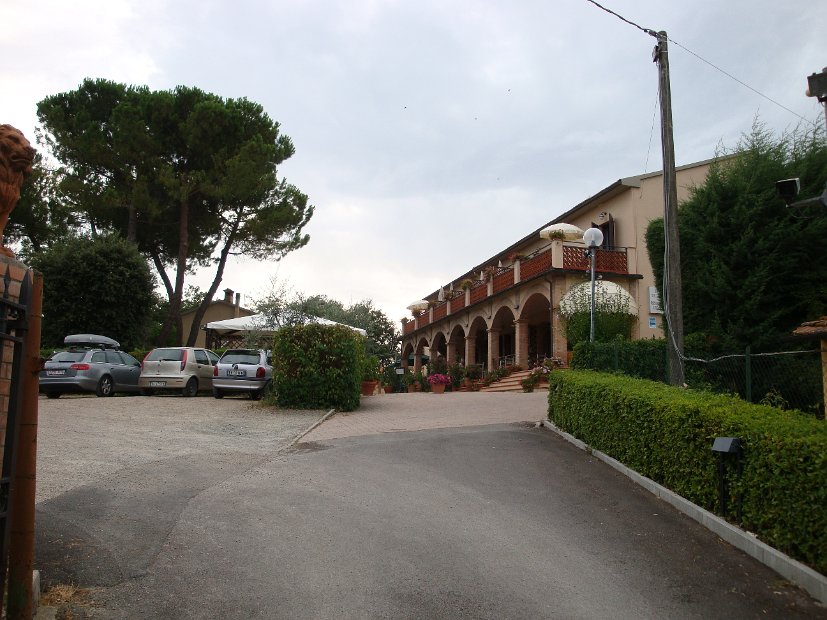 ALBERGO A PANCOLE
